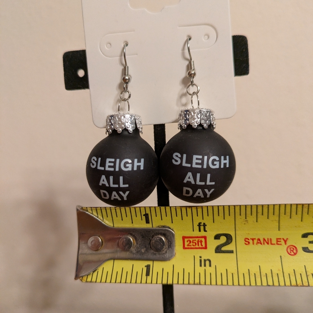 🎄BOGO FREE🎄 Festive Christmas Black Sleigh All Day Ornament Ball Earrings - Picture 3 of 4